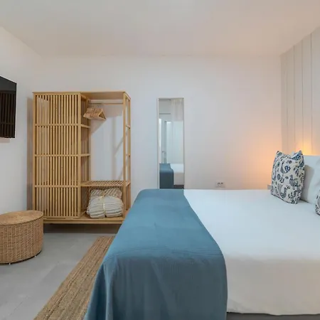 Cozy In Guargacho, Spain - Ideal Family Apartment