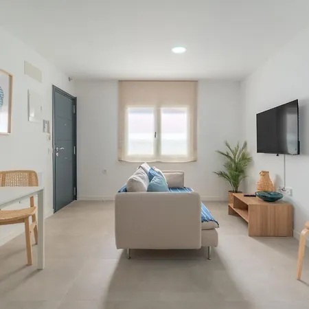 Cozy In Guargacho, Spain - Ideal Family